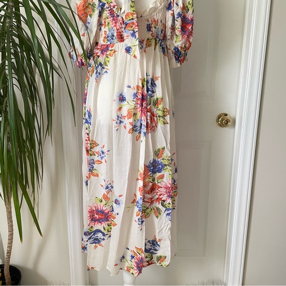 By Anthropologie Dress NWT Puff Sleeve Smocked MIDI Dress in White Floral Medium - Picture 14 of 16